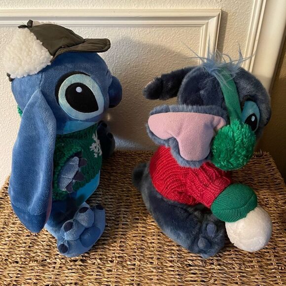 Disney Store Stitch Christmas Plush Naughty Winter Green Knit Sweater set of 2! - Picture 7 of 13